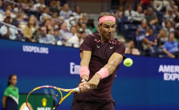 Nadal avanza con prudencia