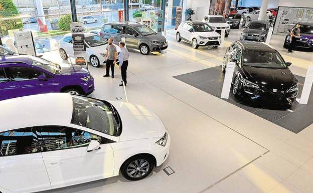 La venta de coches sube en agosto en la Región de Murcia, aunque el balance anual es negativo