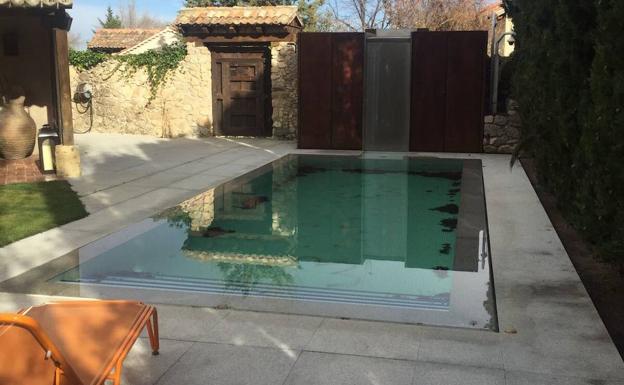 La construcción de viviendas con piscina casi se triplica en la Región de Murcia desde 2019