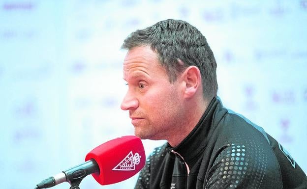 Mario Simón: «La Real Sociedad B está preparada para la élite»