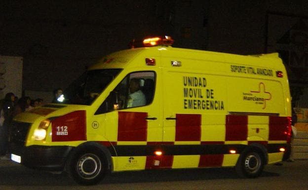 Archive image of an ambulance of 112.