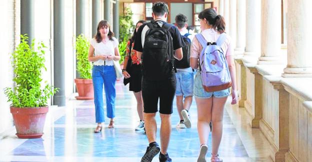 La Universidad de Murcia amplía su oferta de formación en títulos de máster