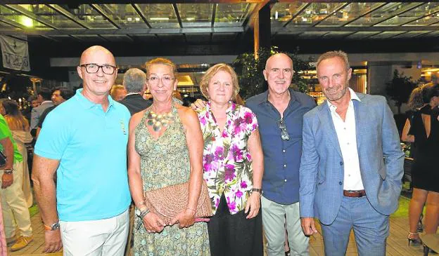 Jaime e Irene Terry, Mercedes y Juan Dorda y Antonio Terry. / FOTOS: PABLO SÁNCHEZ / AGM