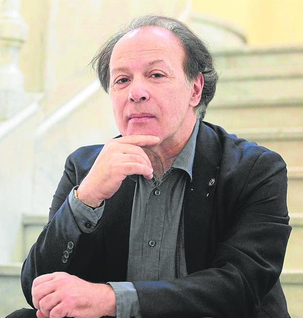 Javier Marías, ahora que empieza lo malo