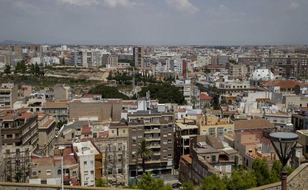 Unas 75.000 viviendas de la Región de Murcia están en edificios sin ascensor