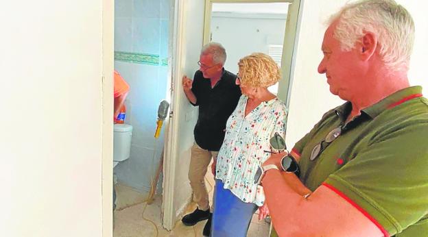 Obras en casas sociales de Lo Campano por las filtraciones