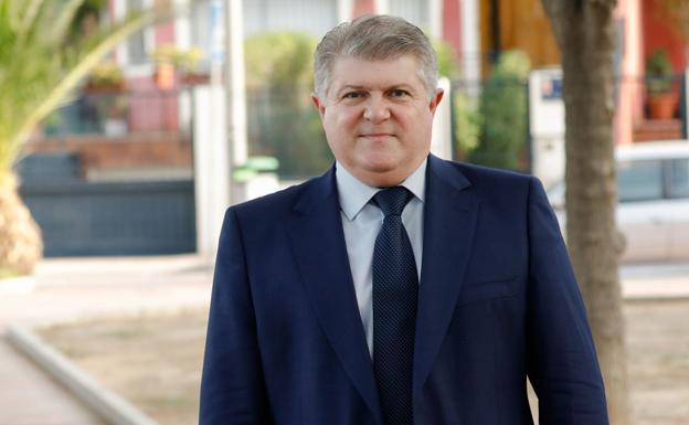 Vélez insta a Feijóo y López Miras a «ponerse de acuerdo en sus reivindicaciones»