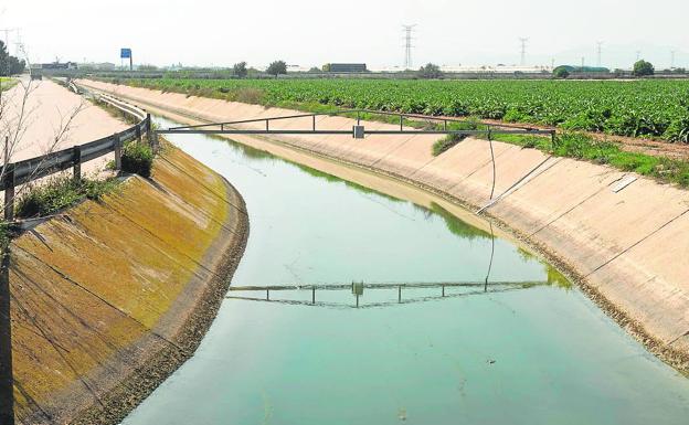 Líderes políticos y expertos abordan el futuro del agua y la agricultura en el Levante