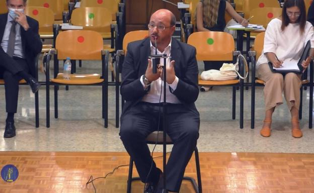 Pedro Antonio Sánchez descarga en los técnicos: «Yo me limitaba a dar traslado»