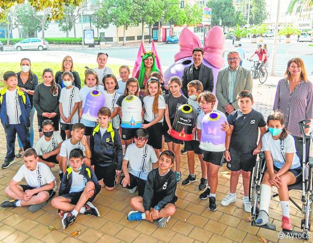 Reciclaje de vidrio y un viaje a París en Cartagena