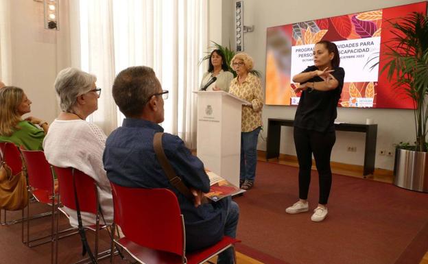 Servicios Sociales promociona cien actividades para personas con discapacidad en Cartagena