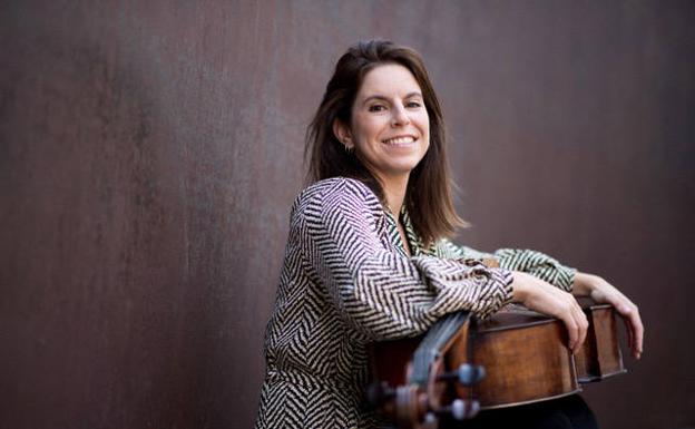 La chelista Beatriz Blanco y la OSRM inauguran el ciclo sinfónico del Auditorio Regional