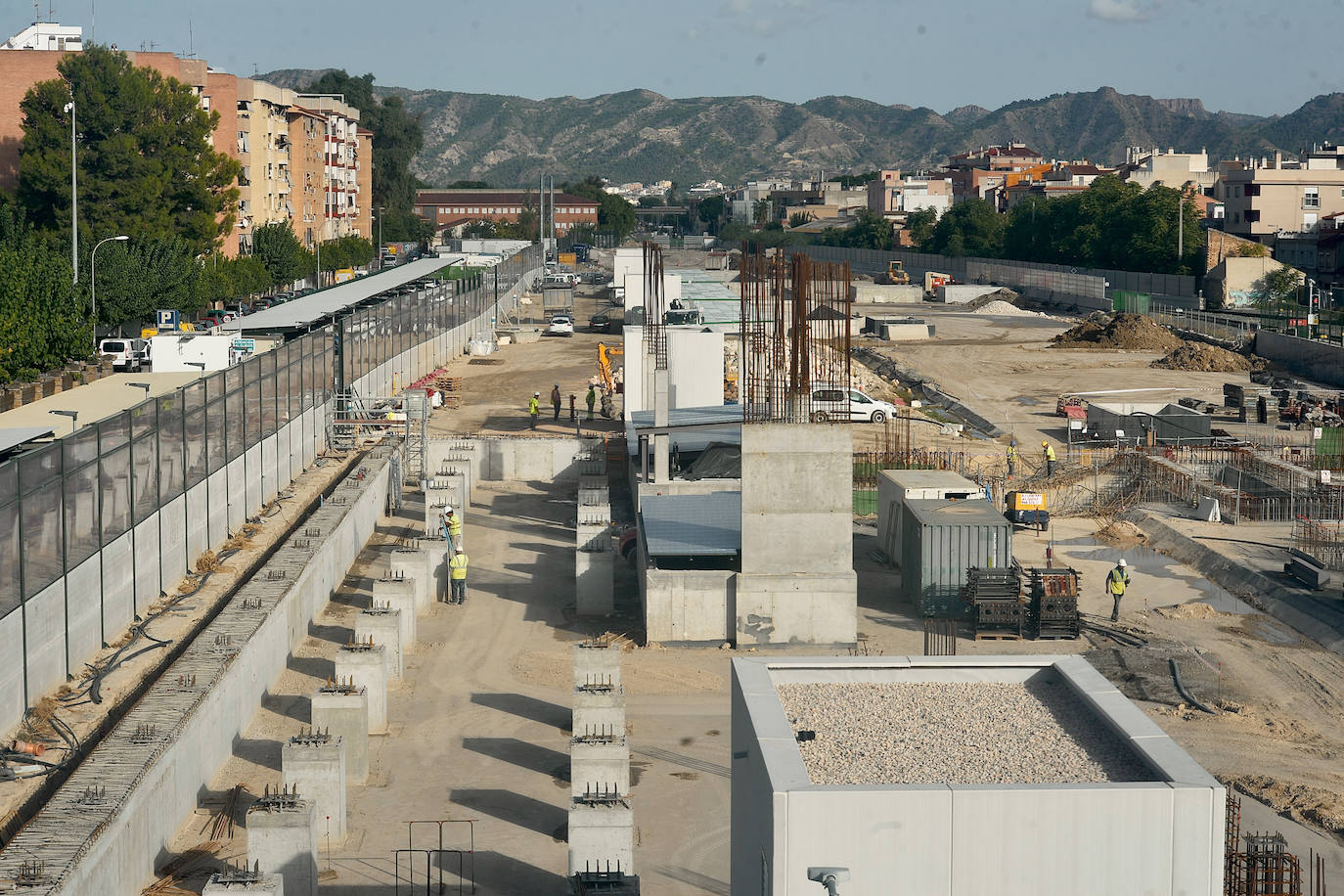 Obras en la estación de tren del Barrio del Carmen de Murcia para la llegada del AVE