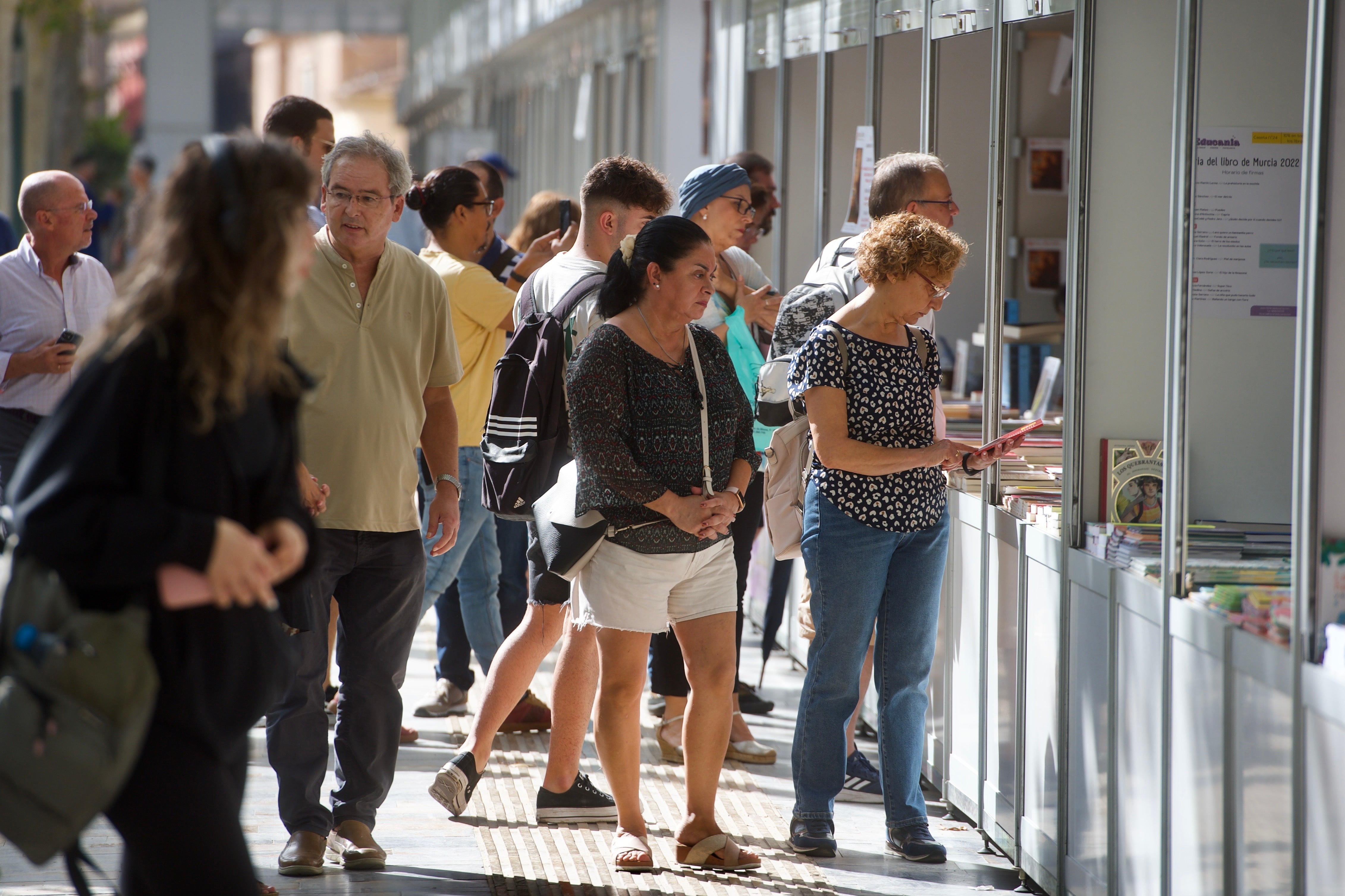 Inaugurada la Feria del Libro de Murcia