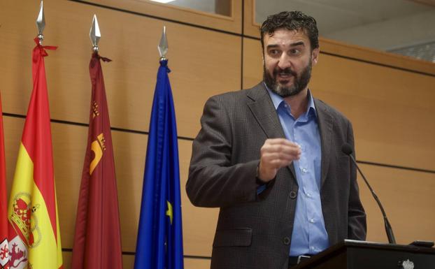 Los desaires de Podemos llevan a Ginés Ruiz Maciá a no disputar las primarias