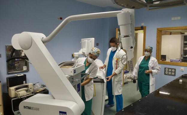 La Arrixaca incrementa un 50% los ensayos clínicos en cáncer