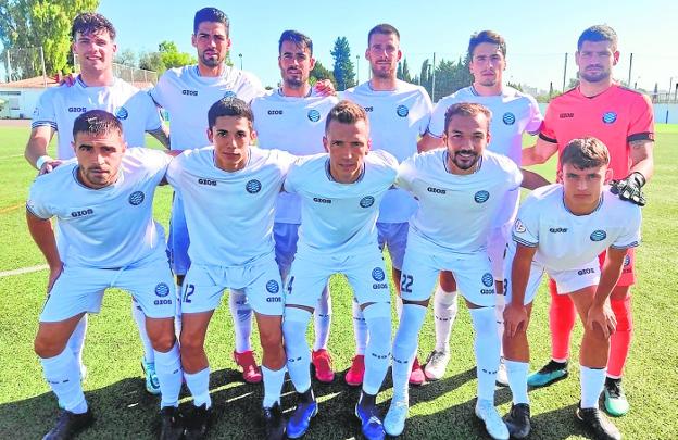 Molina de Segura celebra su regreso al fútbol nacional en Tercera RFEF