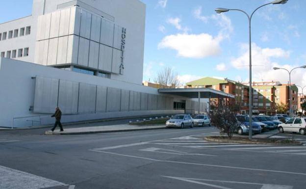 Herido un hombre de 45 años al aplastarle una máquina un dedo índice de la mano en Yecla