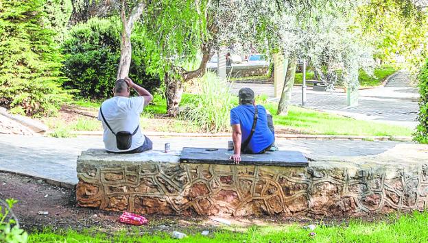 Quejas por los alborotos de los transeúntes en el entorno de Los Juncos y de la plaza de la Merced de Cartagena