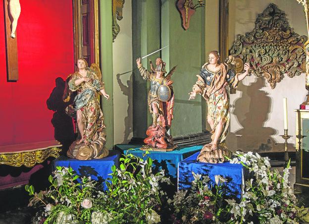 Los tres arcángeles de Salzillo vuelven a la iglesia de Santa María de Gracia de Cartagena