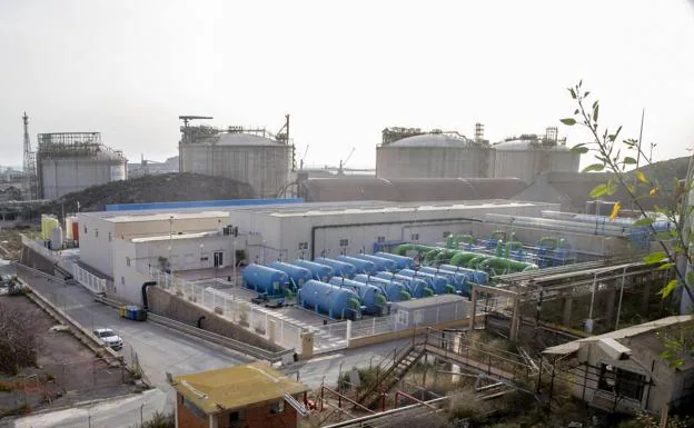 Archive image of the Escombreras desalination plant.