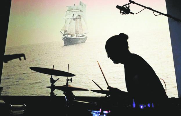 Los Amigos de los Animales actúan en el Drácula Festival