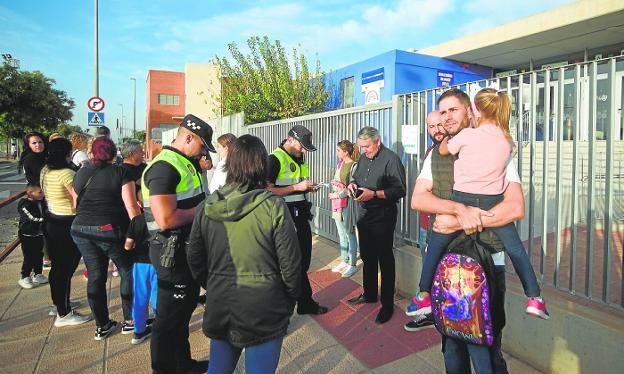 Padres de Guadalupe cesan en sus protestas contra una docente