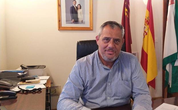 El Ayuntamiento de Pliego invertirá 120.000 euros para ahorrar un 78% de energía en ocho calles