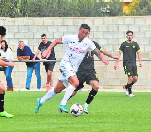 El Algezares salta al primer puesto en el grupo 1