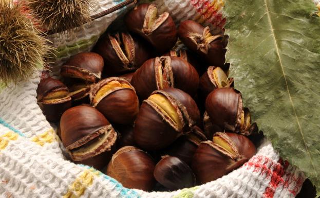 Las mejores formas para pelar las castañas asadas