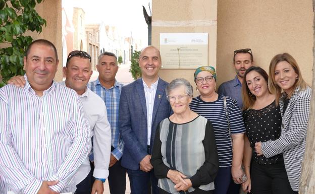 Molina de Segura rinde homenaje al primer sepulturero del cementerio