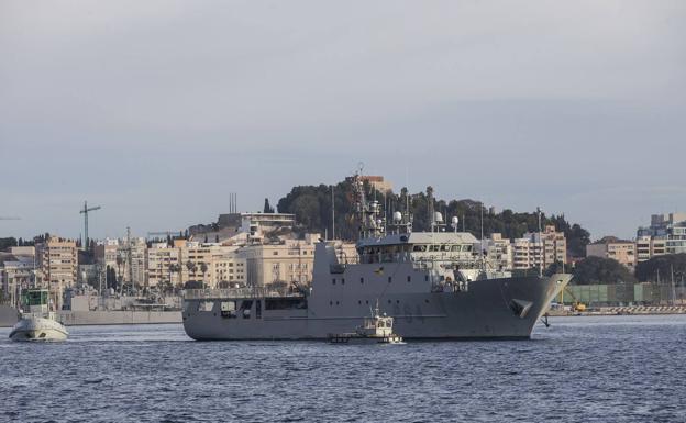 Defensa detecta la actividad sospechosa de tres barcos rusos sobre cables submarinos
