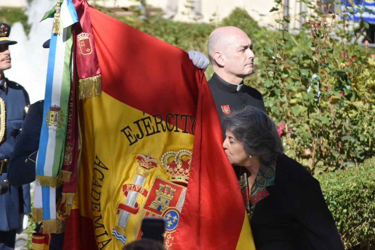 Más de 160 personas juran bandera junto al Templete en Caravaca
