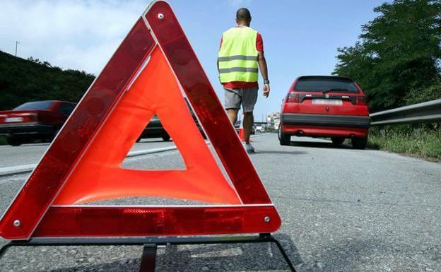 Las multas que puedes recibir si te quedas sin combustible en plena carretera