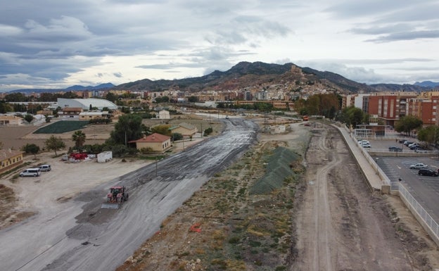 El soterramiento del tren a su paso por Lorca costará 300 millones de euros, un 40% más de lo previsto
