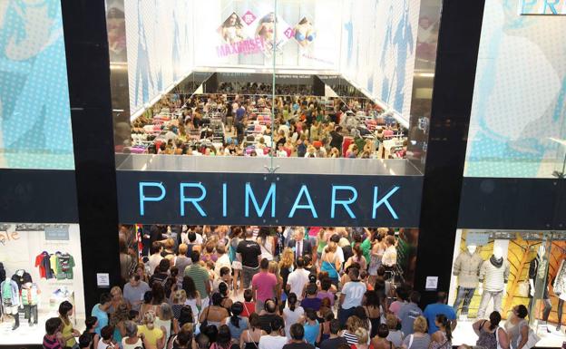 Primark abrirá su primera tienda en Lorca en el centro comercial Parque Almenara