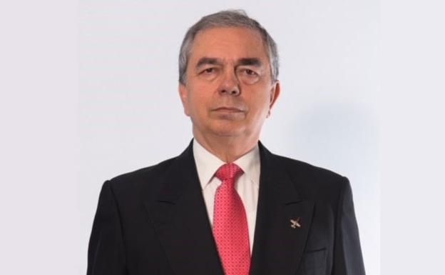 La UPCT investirá doctor 'honoris causa' al general García Servert, exdirector de la AGA