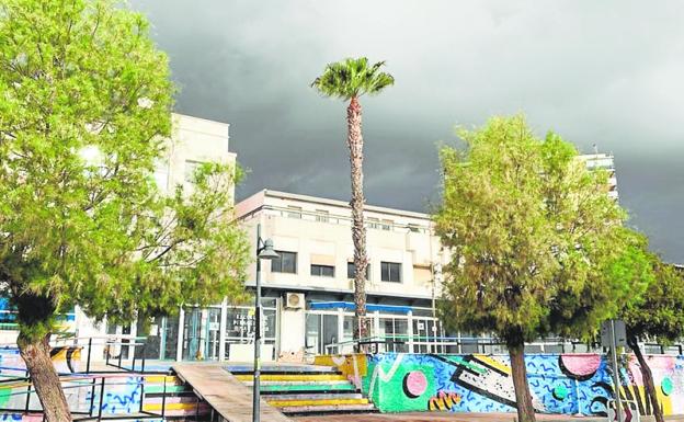 El Ayuntamiento de San Javier tramita la construcción de un hotel de 18 plantas en el antiguo Hospital Los Arcos