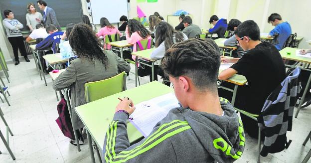 El Consejo Jurídico critica los límites para pasar de curso fijados por la Consejería