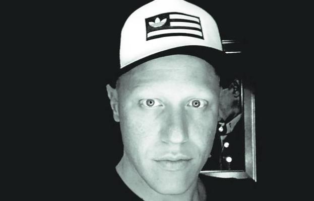 El peluquero calasparreño Jesús Gil, a por el Goya por 'As bestas'