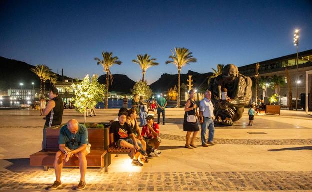 El Puerto de Cartagena repartirá 110.000 euros para las actividades de 85 colectivos sociales