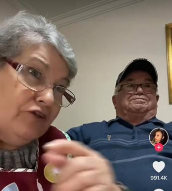 El vídeo de unos abuelos diciendo cada uno lo que no le gusta del otro que triunfa en TikTok