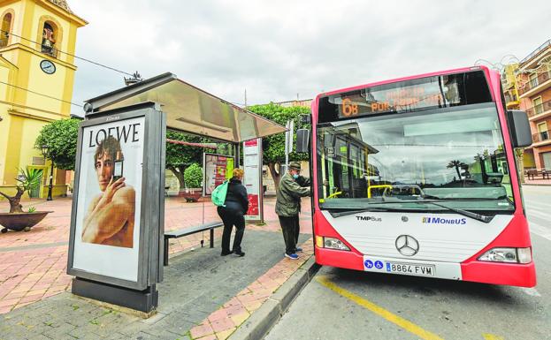 El Ayuntamiento de Murcia planea instalar unas 170 paradas de autobús digitalizadas en pedanías