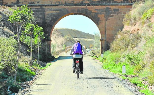 La red de vías verdes de la Región de Murcia tendrá ayuda de la UE para mejorar el firme