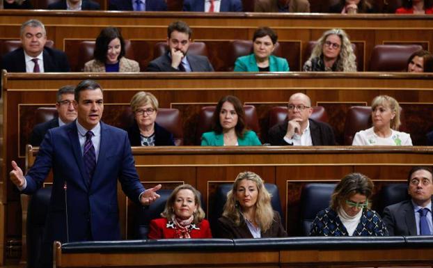 Pedro Sánchez, President of the Government, this morning at the control session in the Congress of Deputies 