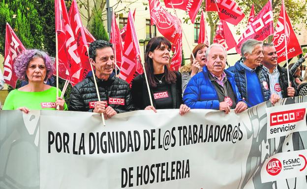 Continúan las movilizaciones por el convenio de la hostelería en la Región de Murcia