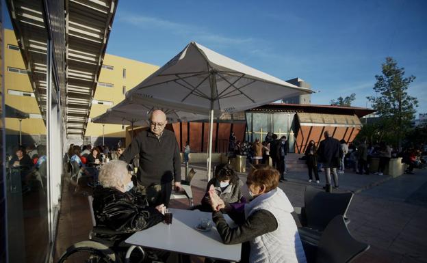 Diez millones para mejorar los servicios en 19 centros de mayores de la Región de Murcia