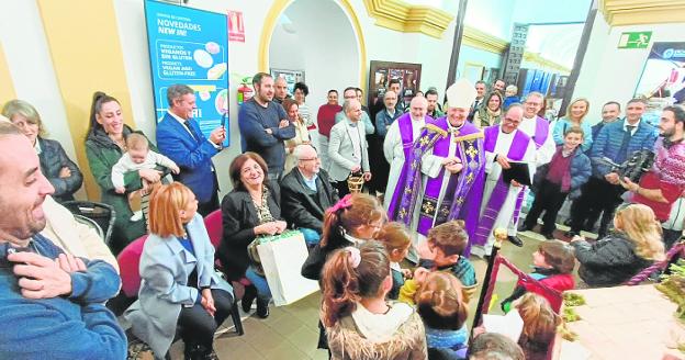 La UCAM invita a vivir la Navidad