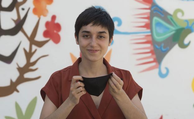 La presidenta del Foro Europeo de la Juventud enseña a los escolares de Beniel el papel de su entidad