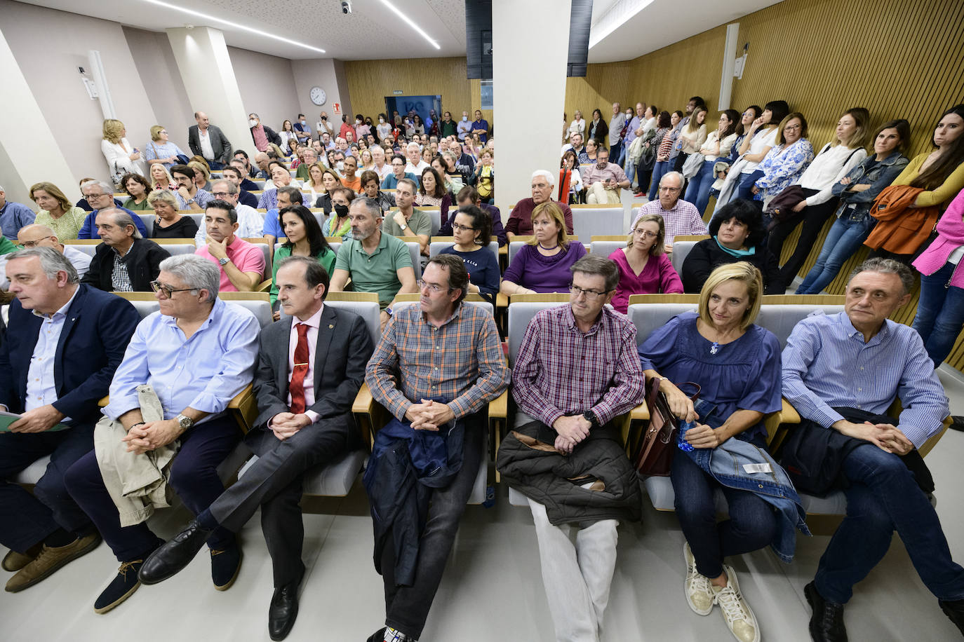 NOVIEMBRE. Los médicos de Primaria ganan el pulso